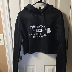 Black Cropped Hoodie